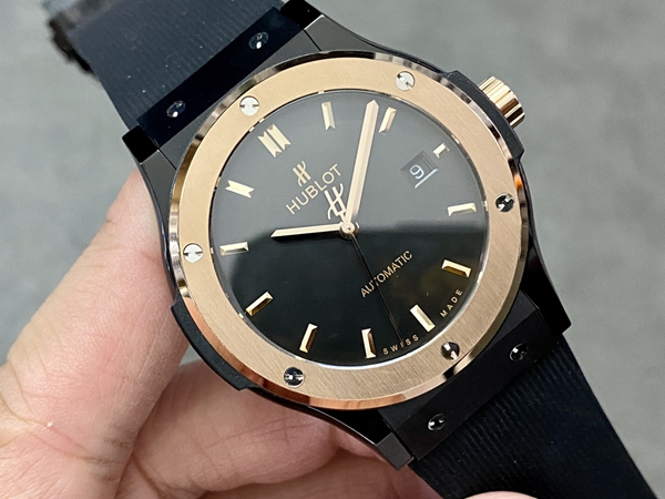 ウブロコピー時計正面デザイン